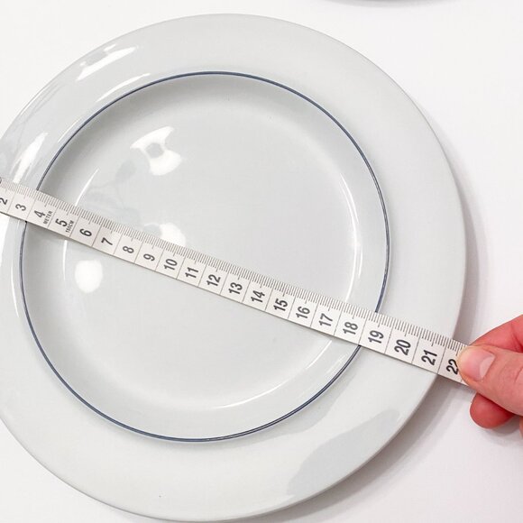 12 x Royal Copenhagen Blåkant Blue Line – Salad plates Salattallerken No 3068 - Picture 6 of 12